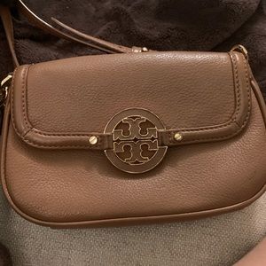 Tory Burch Amanda crossbody